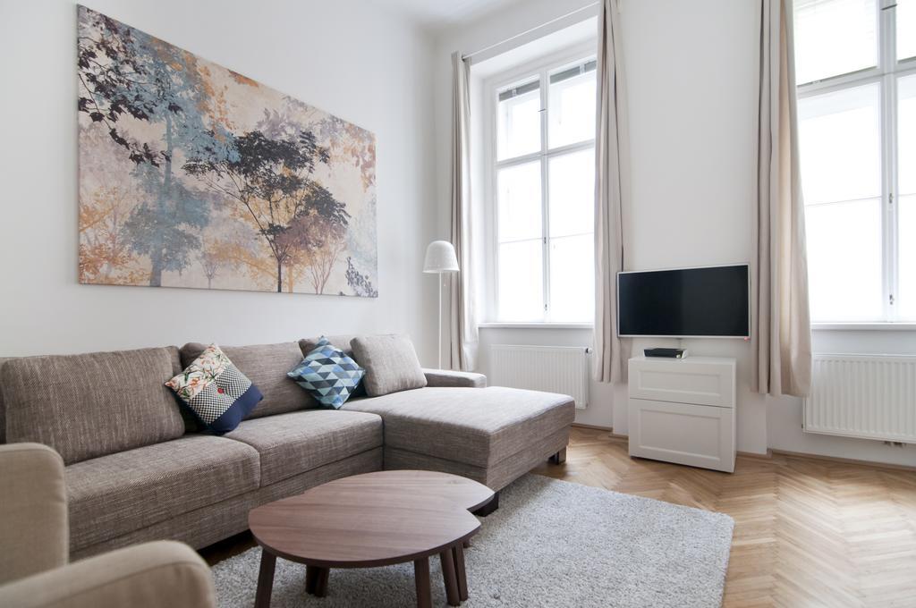 Heymi Apartments Oper Wina Ruang foto