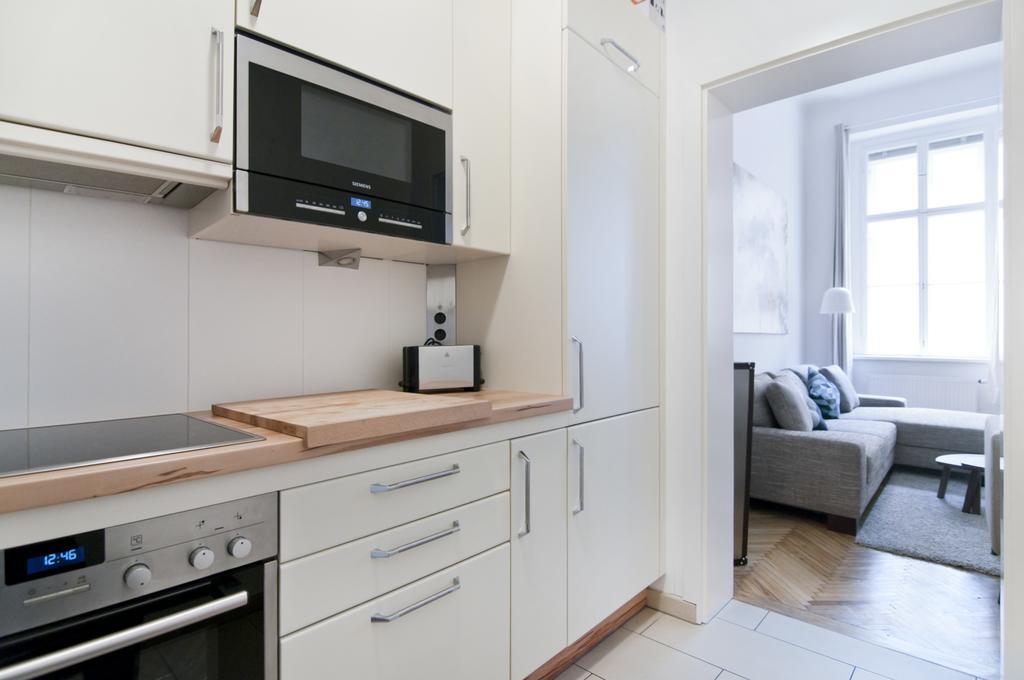 Heymi Apartments Oper Wina Ruang foto